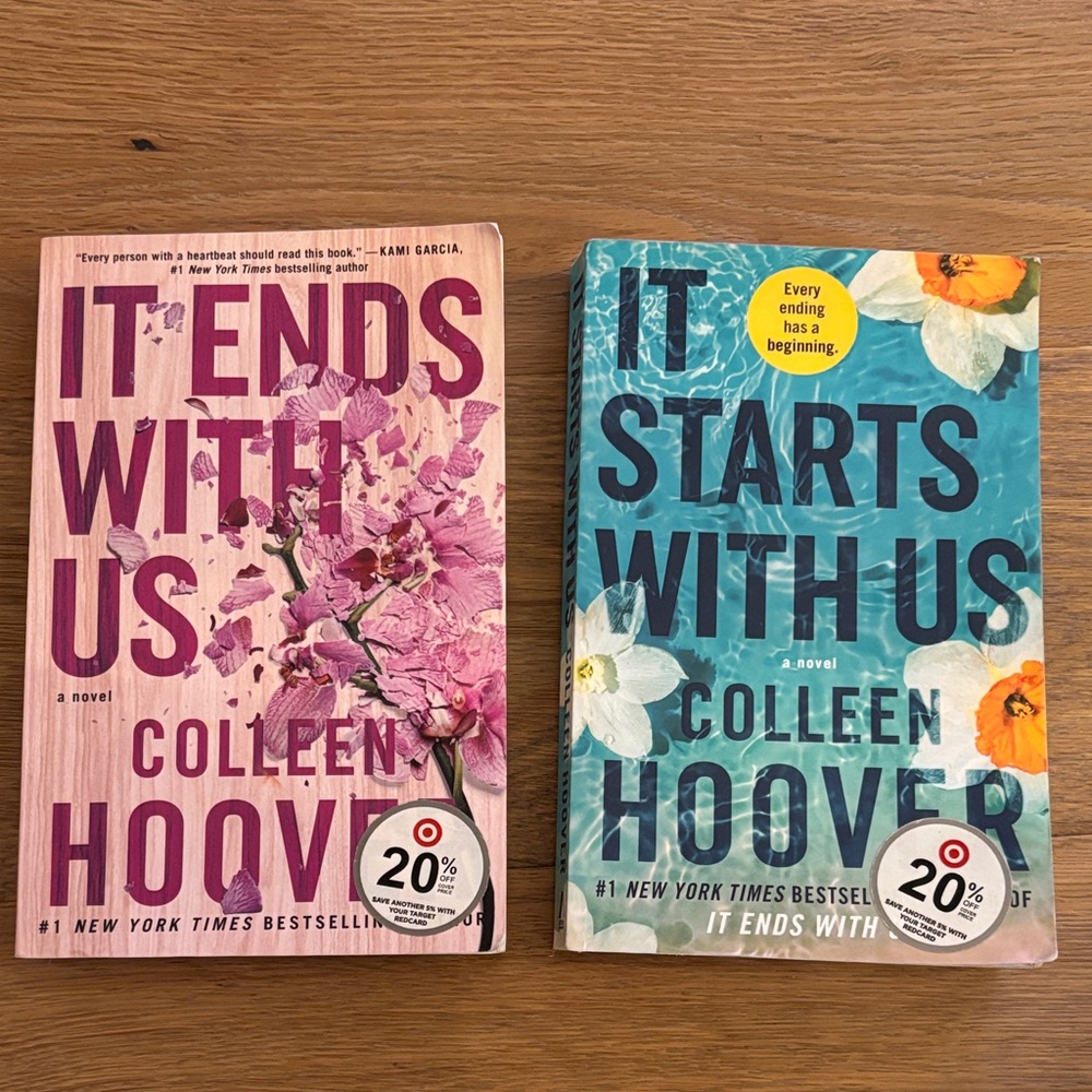 Colleen Hoover Book Set - It Ends with Us and It Starts with Us